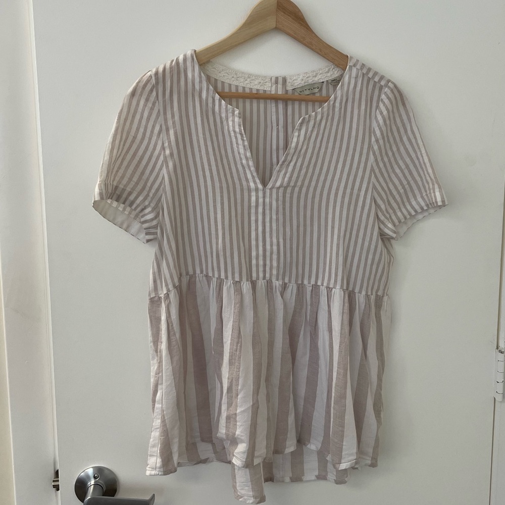 Anthropologie top Size Small